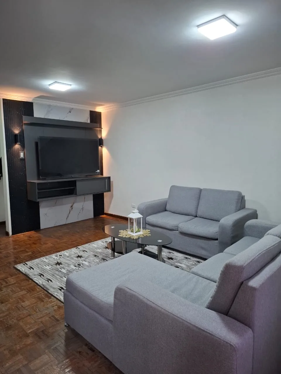 Apartamento en Venta en Resd. Parque Kerdell, Valencia estado Carabobo, Av. Bolívar norte, Parque Peñalver — 3 hab 130m² — USD 60,000