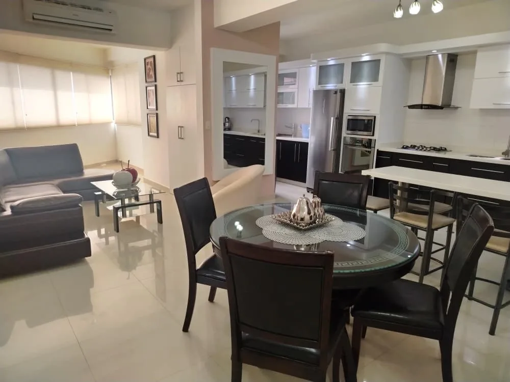 Apartamento en Venta en El Parral, Resd. Río Apure — 3 hab 120m² — USD 125,000