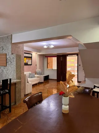 Casa en Conjunto Resd. Parqueserino