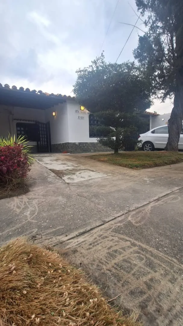 Casa en Venta en San Joaquín — 2 hab 200m² — USD 32,500
