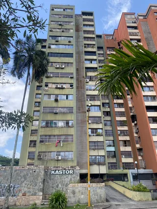 Apartamento en Res. Kastor