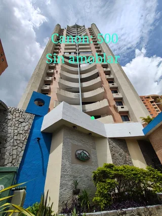 Apartamento en Residencias Lemont, Urbanización Valle Blanco