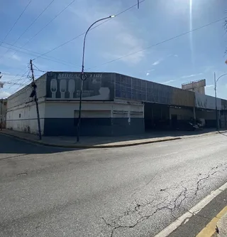 Galpón en Av. Bolívar, Maracay
