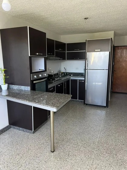 Apartamento en buenaventura Paraparal los Guayos — USD 35.000