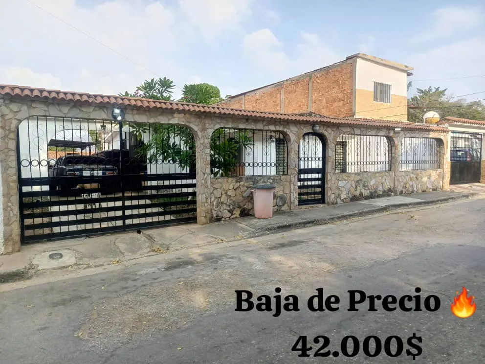 Casa en Venta en Guacara urb Floresta Norte — 4 hab — USD 42,000