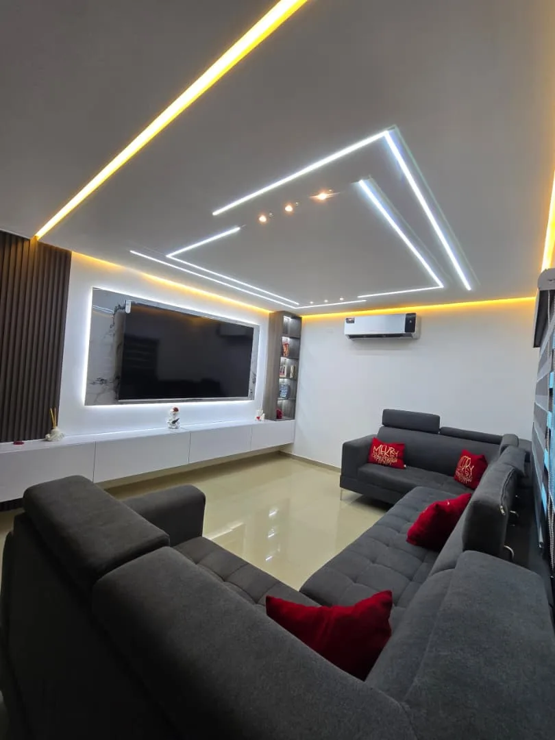 Casa en Venta en Terrazas de paramacay — 3 hab 140m² — USD 75,000