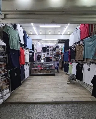 Local en Los Guajiros