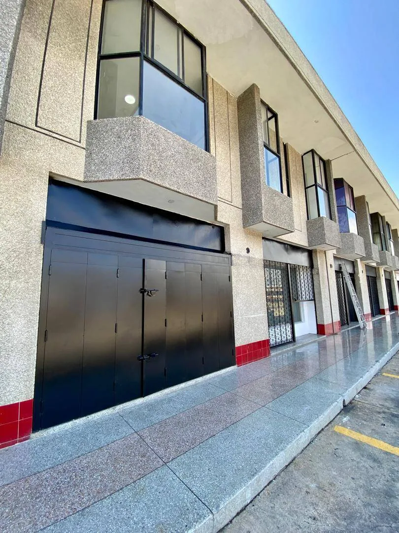 Local en Alquiler en San Diego Castillito 320m² — USD 1,200
