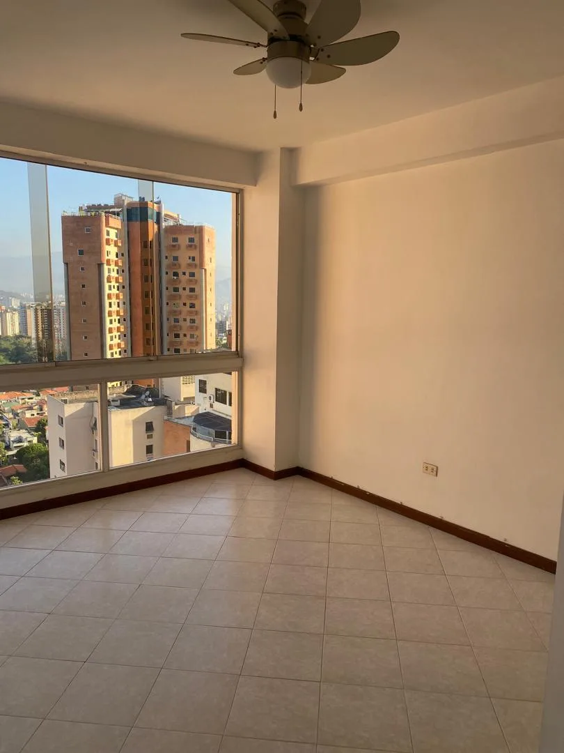 Apartamento en Alquiler en Sector El Bosque — 2 hab 107m² — USD 450