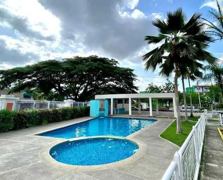 Apartamento en Venta en Conj. Res. Parque San Nicolás, San Diego — 3 hab 90m² — USD 85,000