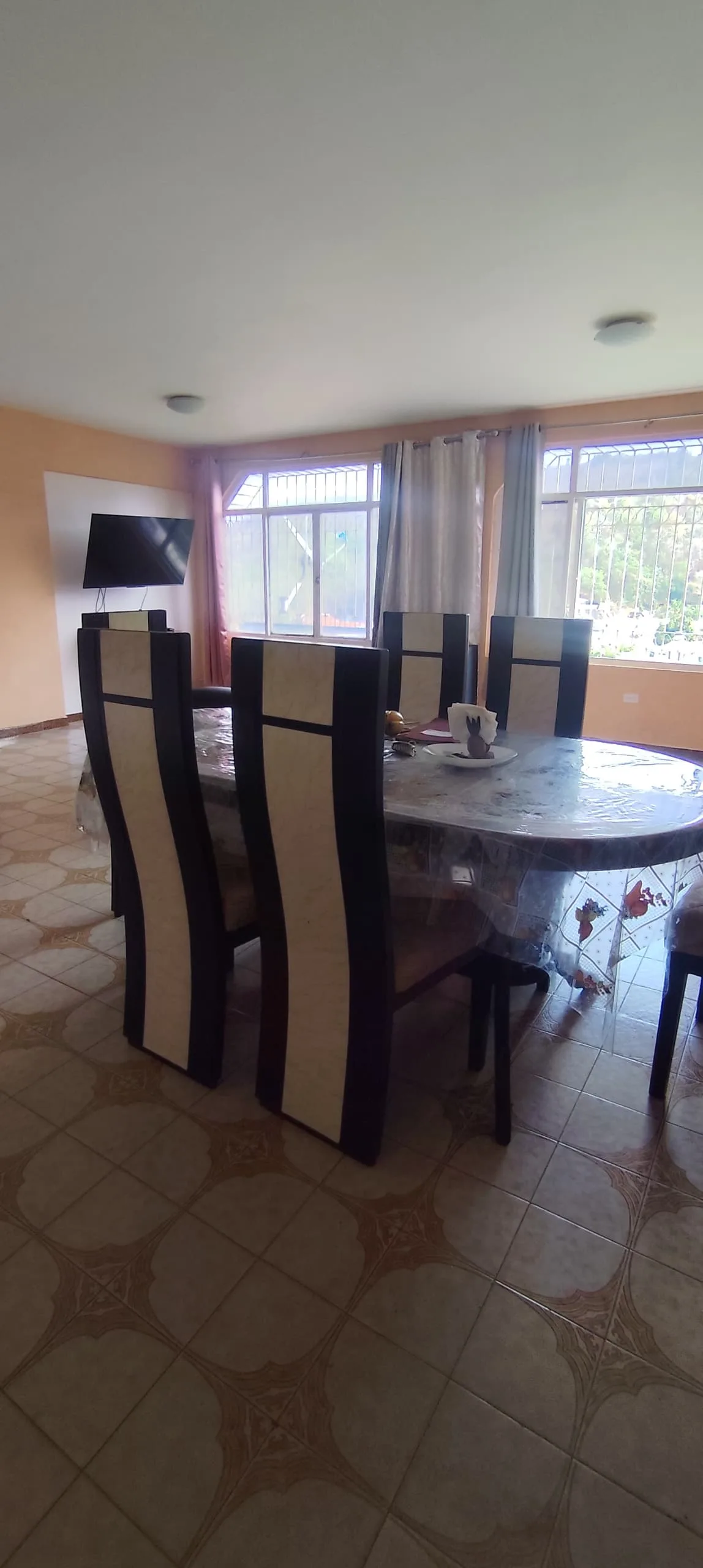 Apartamento en Venta en URB los nísperos — 3 hab 115m² — USD 48,900