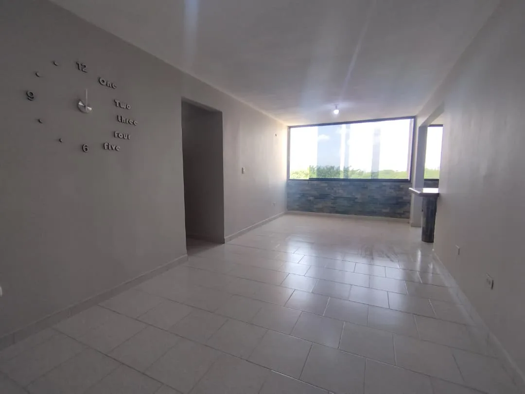 Apartamento en Venta en Urb. La Granja, Resd. Tennis Garden — 3 hab — USD 65,000