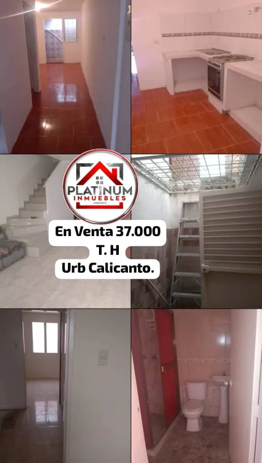 Townhouse en Venta en Urbanización Calicanto — 2 hab 57m² — USD 37,000