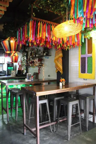 Local en Urb. La Trigaleña, C.C. Trigaleña Plaza