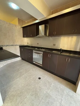 Apartamento en Res. Bajura, Los Mangos. Valencia