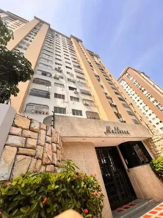Apartamento en Res. Mallorca, Urb. Prebo. Valencia, Edo. Carabobo