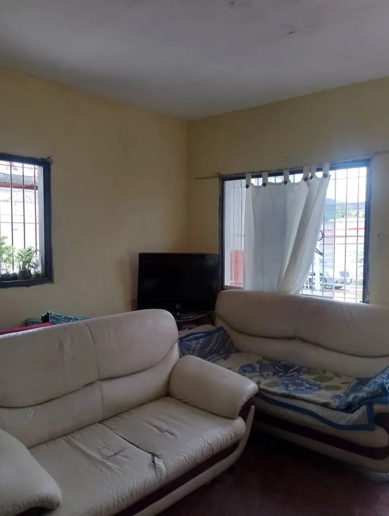 Casa en Venta en null — 2 hab 307m² — USD 42,000