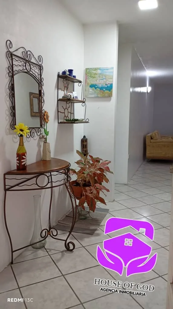 Apartamento en Venta en 5ta etapa de Ciudad alianza. Guacara — 4 hab 127m² — USD 40,000
