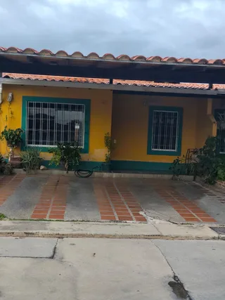 Casa en Valle de Oro, Conjunto Los Aleros
