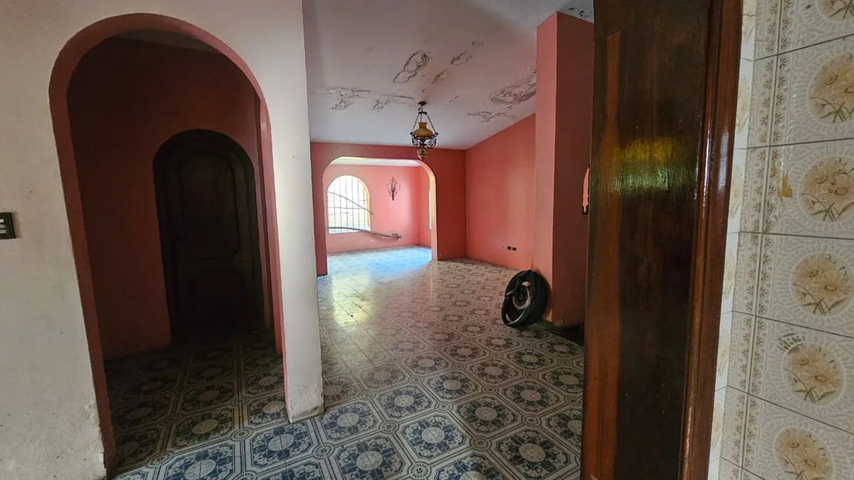 Casa en Venta en Urbanización la Viña — 7 hab 650m² — USD 140,000