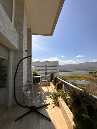 Penthouse en Guataparo Lake