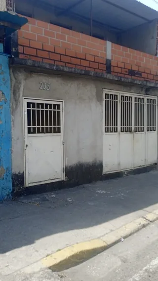 Casa en Avenida Aragua