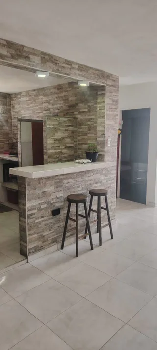 Casa en Flor Amarillo