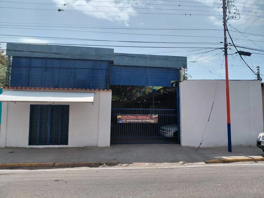 Galpón en Venta en los guayos 250m² — USD 60,000