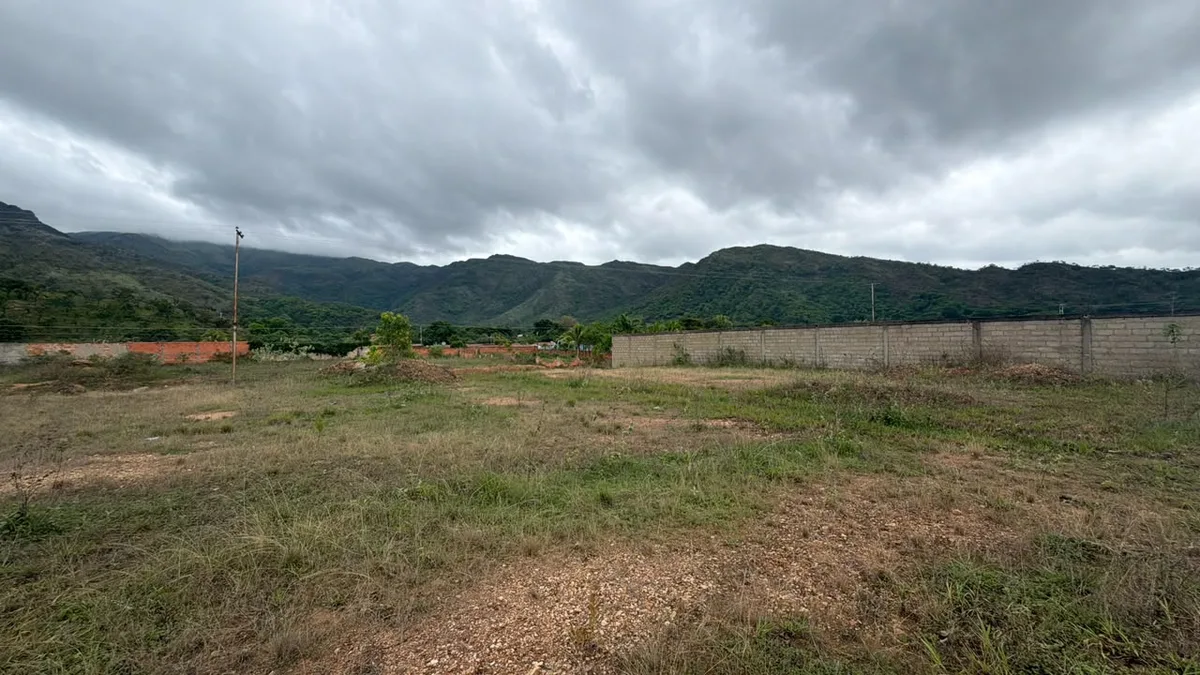 Terreno en Venta en Urbanización Parque Residencial Campestre La Cumaca 504m² — USD 14,000