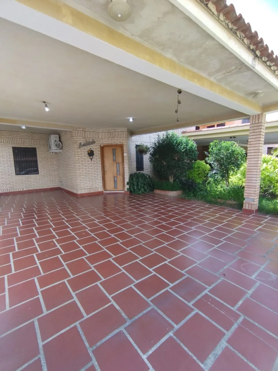 Townhouse en Venta en VILLASERINO COUNTRY PARK Sector El Remanso San Diego — 3 hab 182m² — USD 150,000