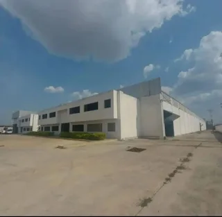Galpón en zona industrial municipal sur