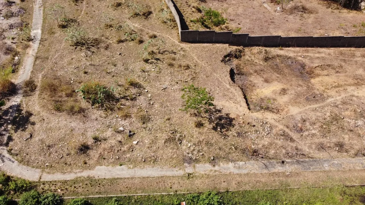 Terreno en Venta en Jardín Mañongo 950m² — USD 70,000