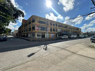 Oficina en Centro comercial el Hatillo, al lado de la iglesia la Begoña de Naguanagua