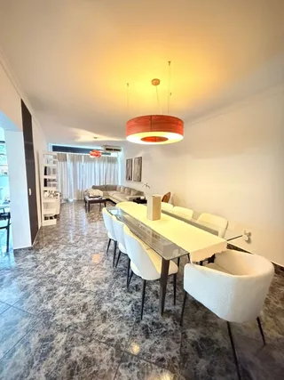 Townhouse en Urb. El Bosque, Resd. Villa de Bosque
