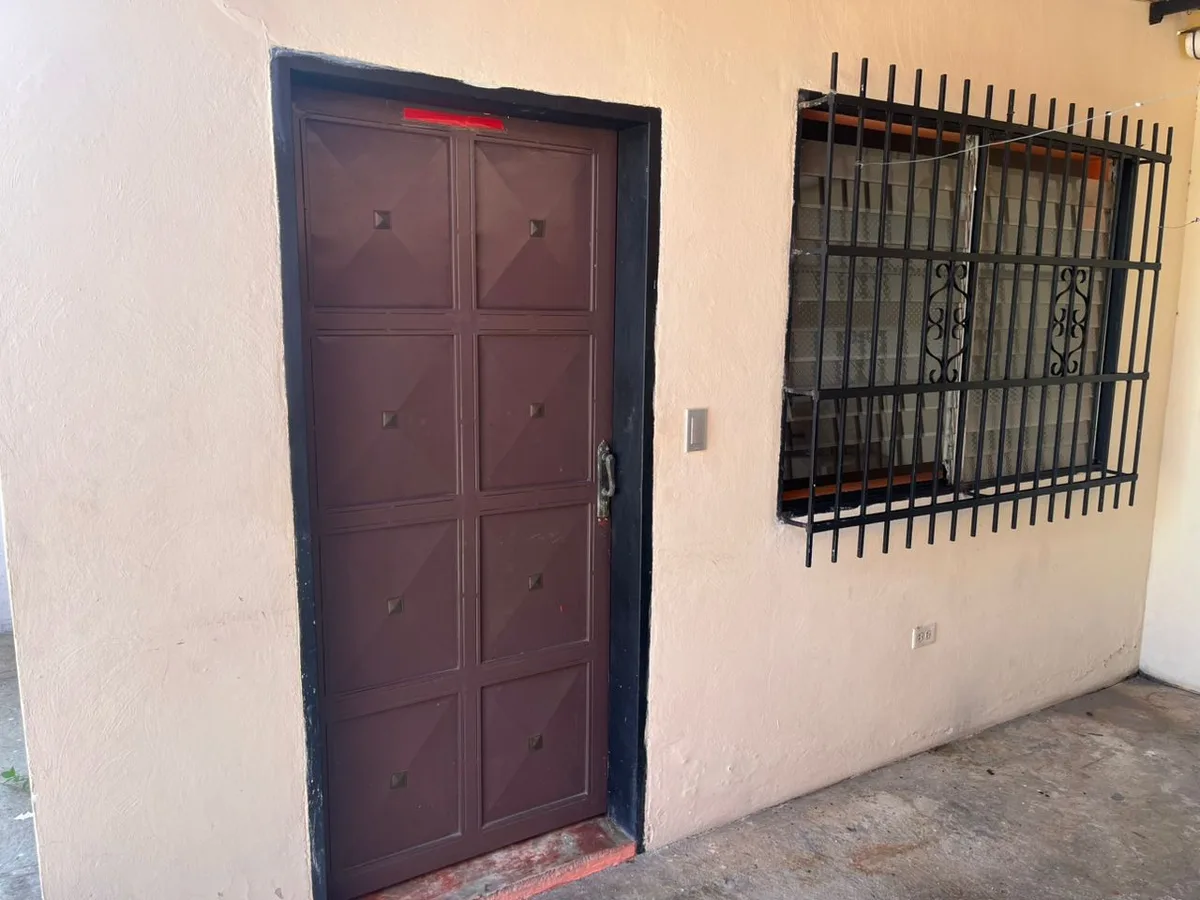 Apartamento en Alquiler en Paraparal — 1 hab — USD 150