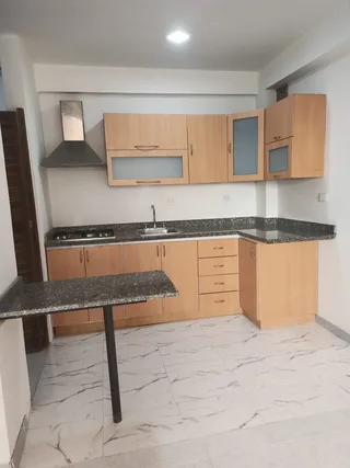 Apartamento en Res. Almendron Suites, Urb. Campo Alegre