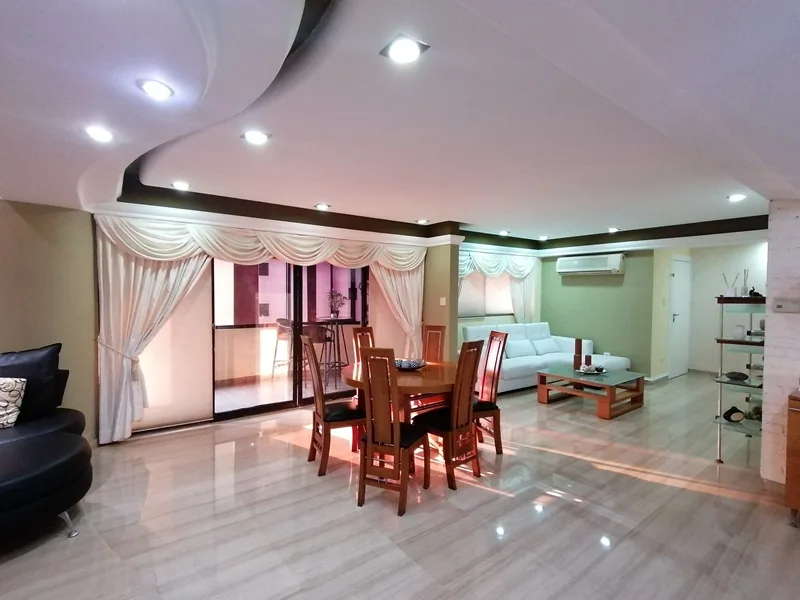 Apartamento en Venta en LA TRIGALEÑA — 3 hab 200m² — USD 200,000