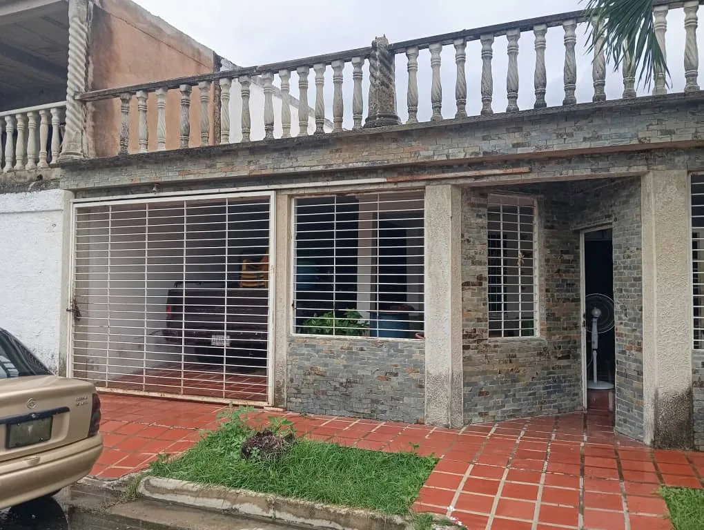 Casa en Venta en VILLAALIANZA — 6 hab 200m² — USD 42,000