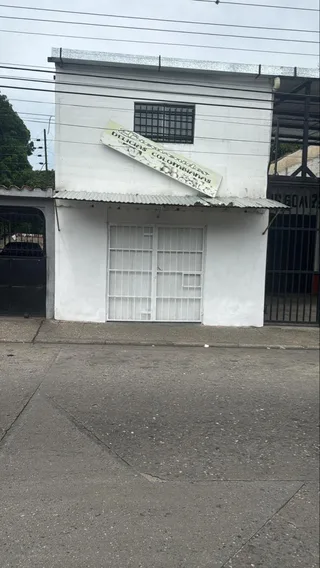 Local en Av. San Juan Vianney, Valencia