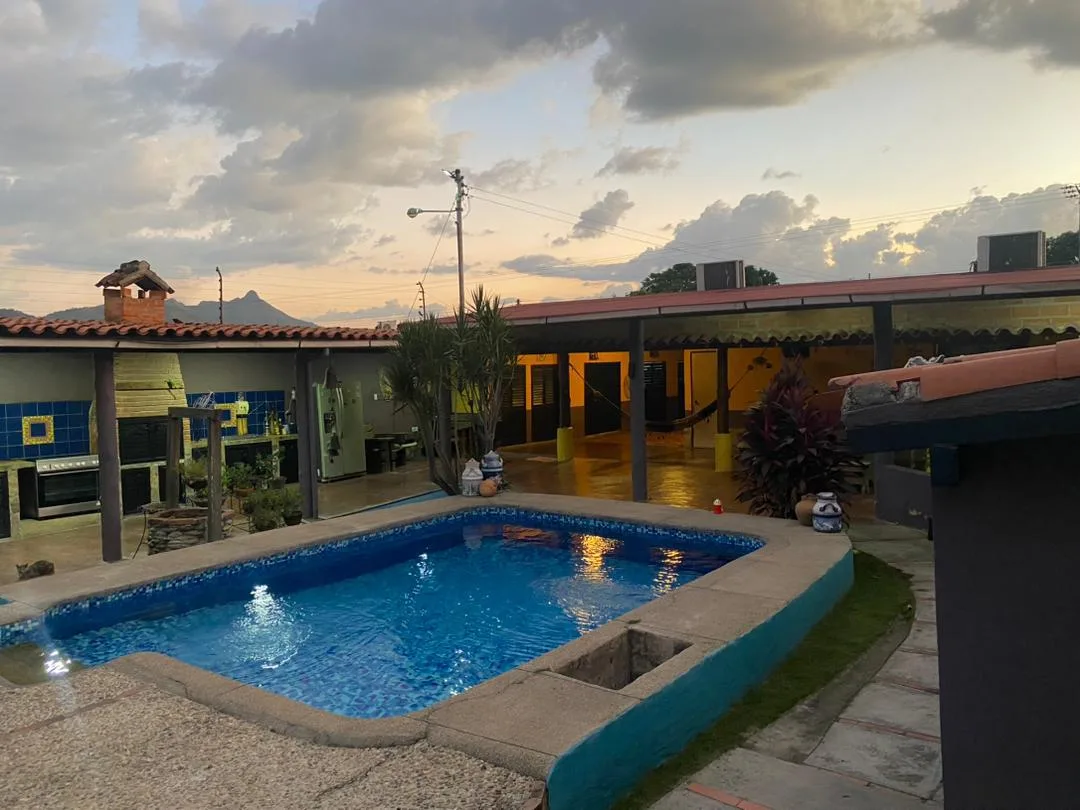 Casa en Venta en Conjunto residencial Campestre la cumaca, san Diego — 4 hab 504m² — USD 113,000