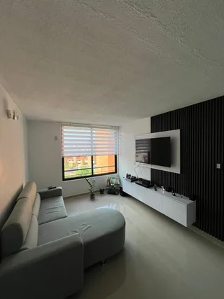 Apartamento en Lomas de Mañongo