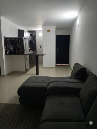 Apartamento en Conj. Los Laureles