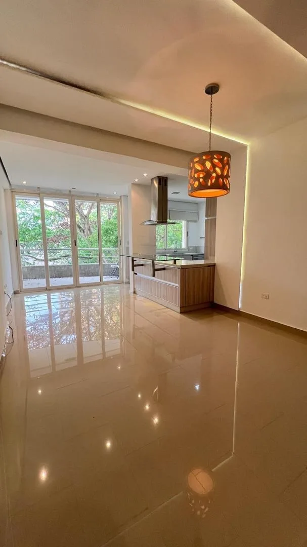Apartamento en Venta en Terrazas del Country — 2 hab 136m² — USD 235.000