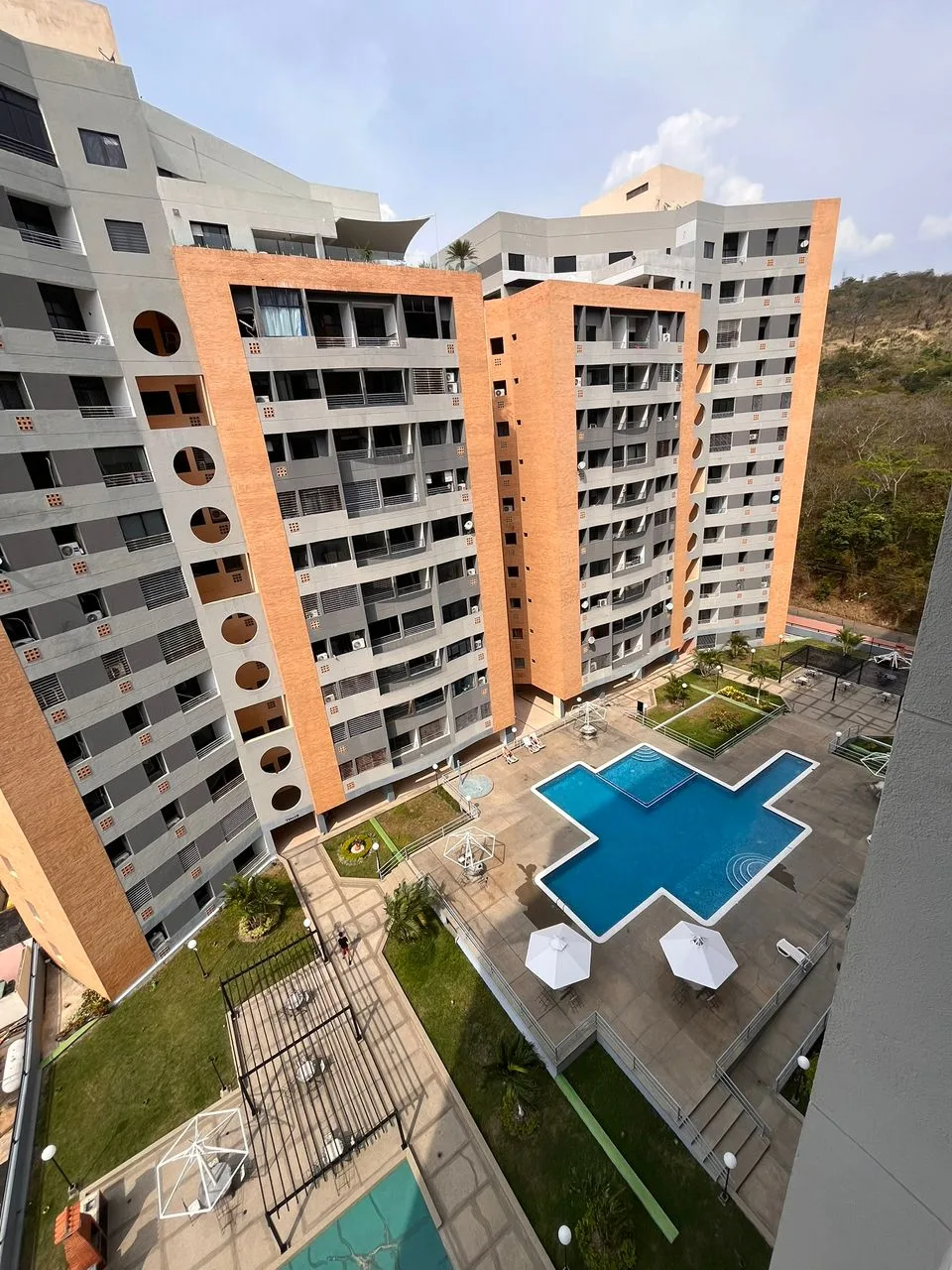 Apartamento en Venta en Valencia — 2 hab 75m² — USD 95,000