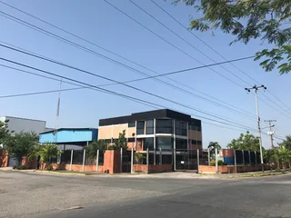 Galpón en Valencia