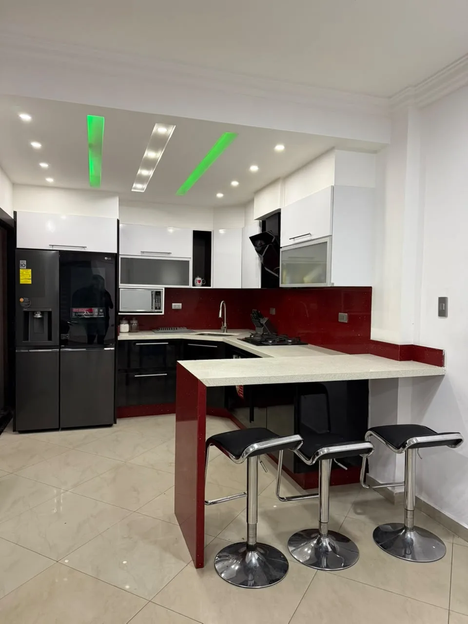 Townhouse en Venta en Naguanagua — 3 hab 130m² — USD 150,000