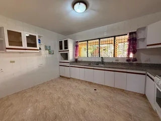 Casa en PREBO III- VALENCIA