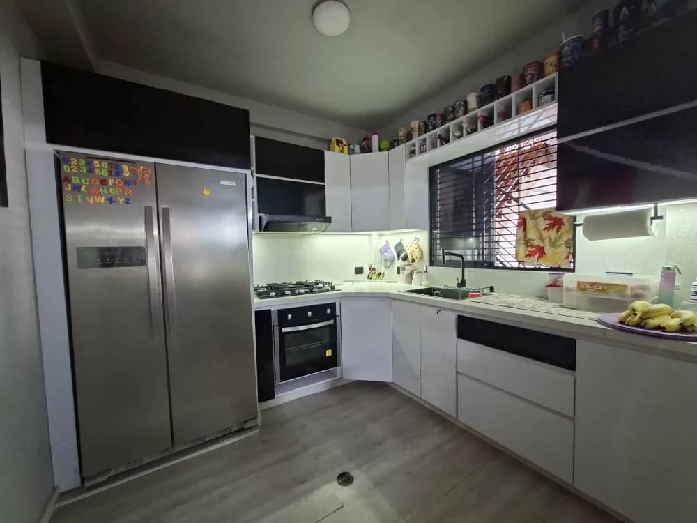Casa en Venta en ESMERALDA SAN DIEGO — 2 hab 148m² — USD 97,000