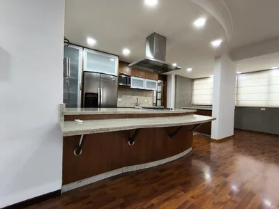 Penthouse en La Trigaleña — USD 240.000