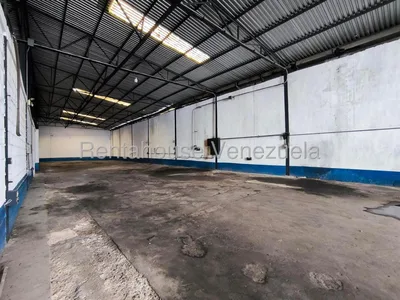 Galpón en Maríara — USD 800